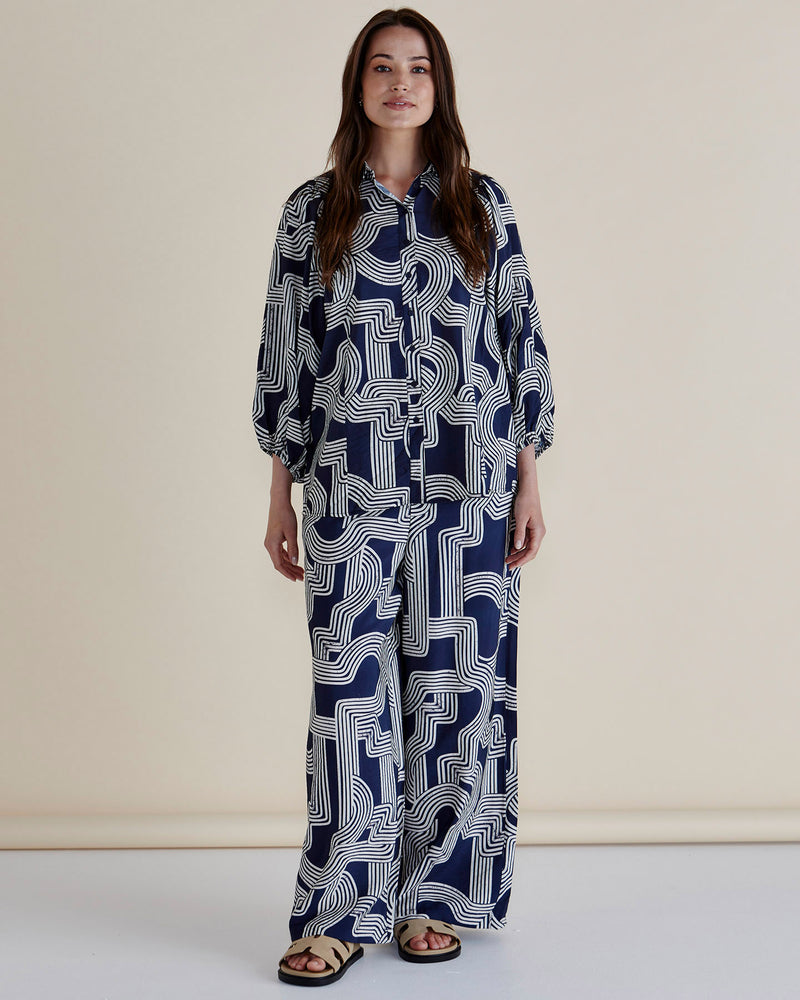 Zander Pants Navy Geo