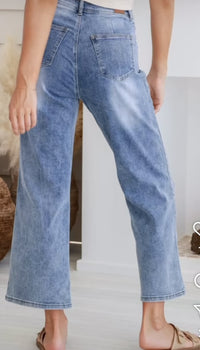 J-Lo Wide Leg Crop Jeans