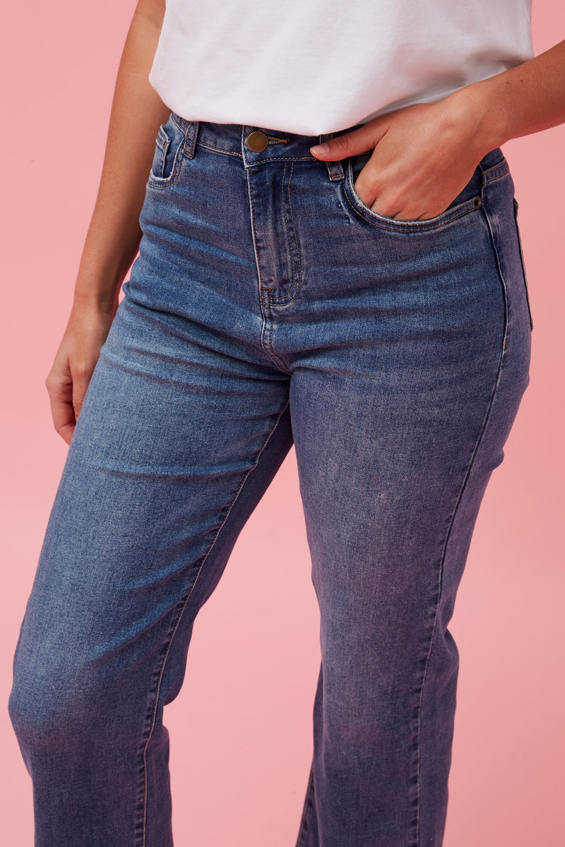 Suzie Flare Jeans