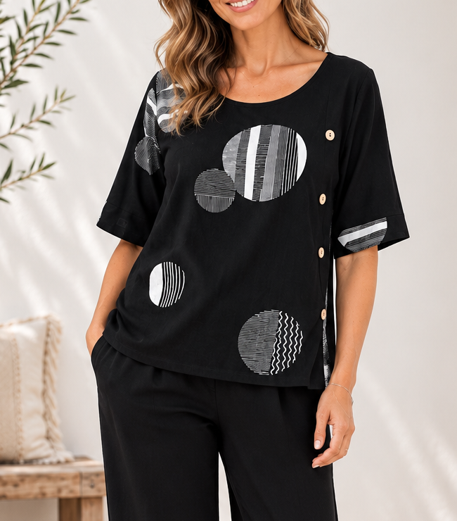 Lea Circle Button Detail Top