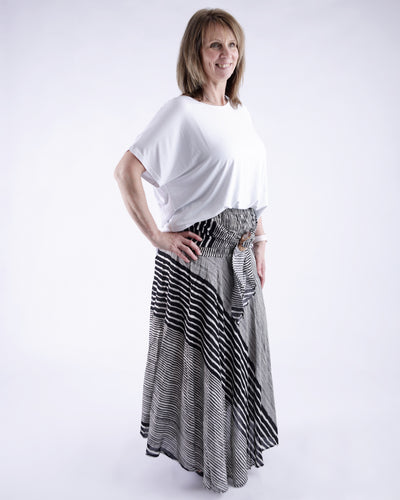 Mavis Bamboo T-shirt  Black/White/Red/Denim/Baby pink